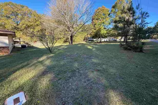 226 Caroline St, Rusk, TX 75785 - Photo 4