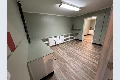 121 S Glenwood Blvd, Tyler, TX 75702 - Photo 28