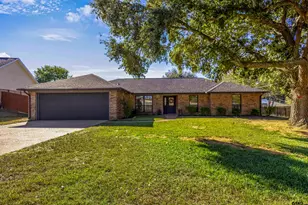1611 Shady Creek Cir, Henderson, TX 75652 - Photo 1