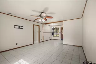 914 Joel, Tyler, TX 75703 - Photo 4