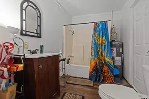 1140 N Hamlett St, Athens, TX 75751 - Photo 12