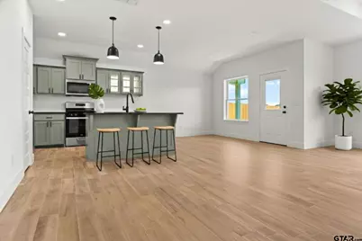 16513 Crossing Circle, Lindale, TX 75771 - Photo 14