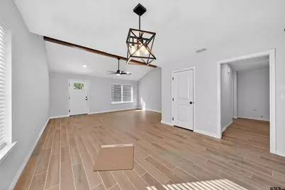 926 S Academy Ave, Tyler, TX 75701 - Photo 8