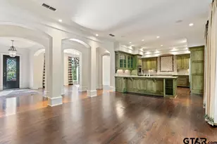 3045 Concord Pl, Tyler, TX 75701 - Photo 10