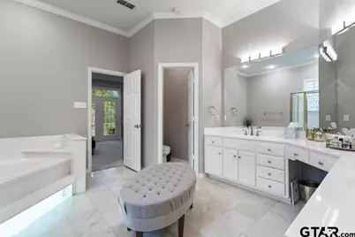 4008 Pinecreek Dr, Tyler, TX 75707 - Photo 16