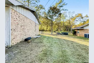 749 Francis St, Hawkins, TX 75765 - Photo 2