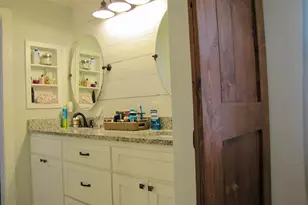 717 Meadow Creek Dr, Tyler, TX 75703 - Photo 34