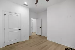 1610 W Barrett St, Tyler, TX 75702 - Photo 16