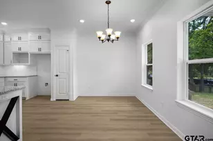 1610 W Barrett St, Tyler, TX 75702 - Photo 4