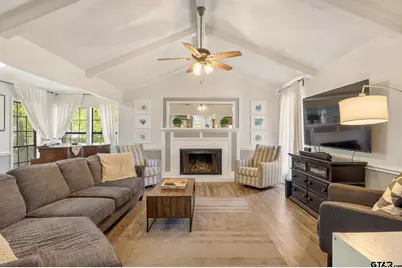 10887 Knollwood Dr, Tyler, TX 75703 - Photo 12