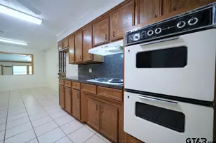 4505 Inverness, Tyler, TX 75703 - Photo 14