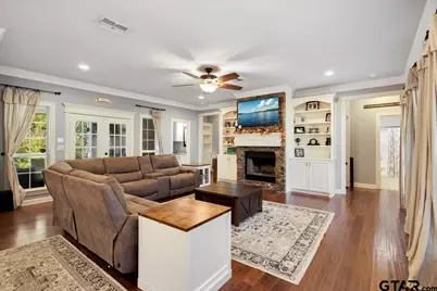 15831 Red Cloud Dr, Lindale, TX 75771 - Photo 6