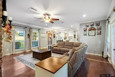 15831 Red Cloud Dr, Lindale, TX 75771 - Photo 8