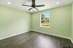 806 S Newsom St, Mineola, TX 75773 - Photo 26