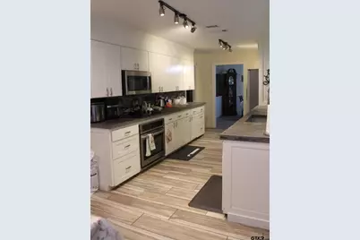 1818 Kensington Dr, Tyler, TX 75703 - Photo 12