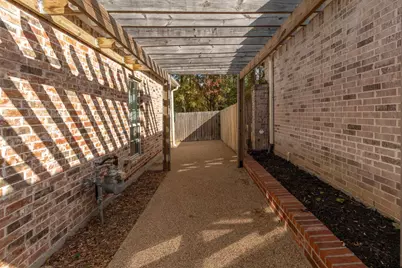 1157 Garden Park Cir, Tyler, TX 75703 - Photo 20