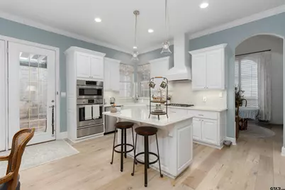 1157 Garden Park Cir, Tyler, TX 75703 - Photo 8