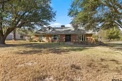 110 Magnolia St, Pittsburg, TX 75686 - Photo 1