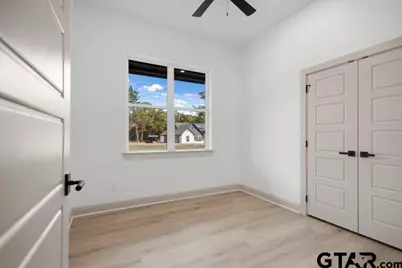 19453 Cedarpark Pl, Lindale, TX 75771 - Photo 16