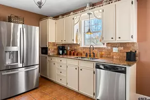 15198 E Fm 16, Winona, TX 75792 - Photo 14