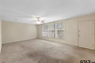 1904 W Pinecrest, Marshall, TX 75670 - Photo 6