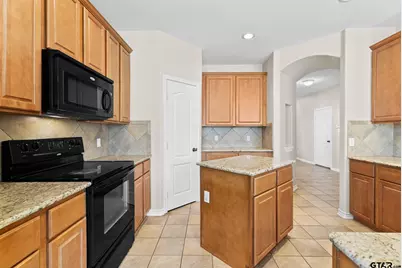 6679 Lacebark Circle, Tyler, TX 75703 - Photo 10