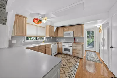 520 Hideaway Ln E, Hideaway, TX 75771 - Photo 6
