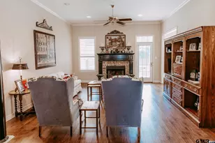 634 Whiteoak Ln, Tyler, TX 75703 - Photo 6