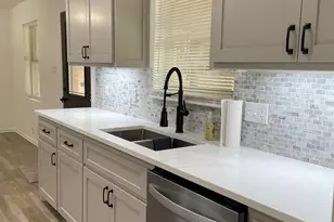 390 Co Rd 2978, Hughes Springs, TX 75656 - Photo 4