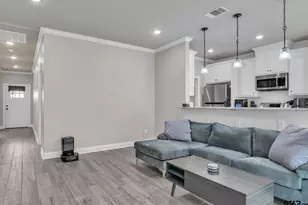 820 Lindsey Ln, Whitehouse, TX 75791 - Photo 2