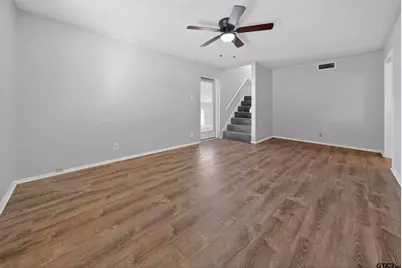 4208 Edinburgh, Tyler, TX 75703 - Photo 4
