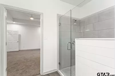 214 W Hurley Ave, Gladewater, TX 75647 - Photo 20