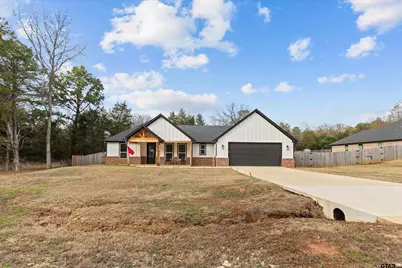19438 Cedarpark Place, Lindale, TX 75771 - Photo 2