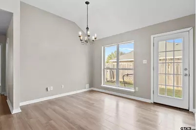 105 Oak St, Bullard, TX 75757 - Photo 2