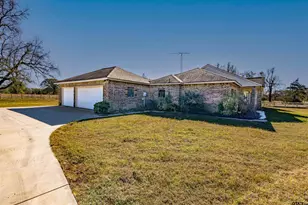 757 Co Rd 2810, Mineola, TX 75773 - Photo 1