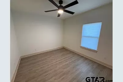 211 W Mary St, Frankston, TX 75763 - Photo 8