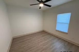 211 W Mary St, Frankston, TX 75763 - Photo 8