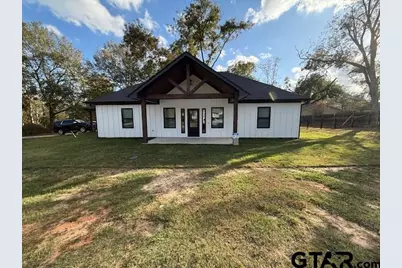 211 W Mary St, Frankston, TX 75763 - Photo 1