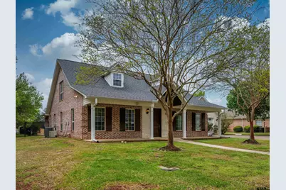 2105 Harvard, Jacksonville, TX 75766 - Photo 2