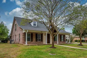 2105 Harvard, Jacksonville, TX 75766 - Photo 2