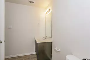 2304 N Glass Avenue, Tyler, TX 75702 - Photo 18