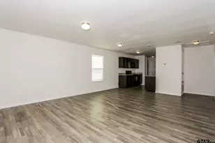 2304 N Glass Avenue, Tyler, TX 75702 - Photo 6
