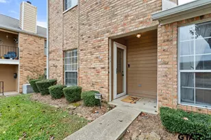 415 Thigpen Dr, Tyler, TX 75703 - Photo 4