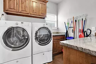 1505 Lucy Cir, Lindale, TX 75771 - Photo 24