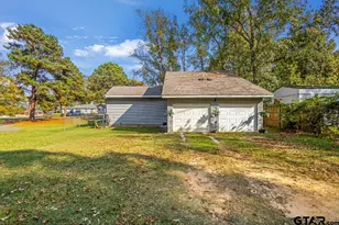 20741 Meadowbrook Dr, Chandler, TX 75758 - Photo 2