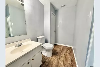 1015 Bryan St, Jacksonville, TX 75766 - Photo 12