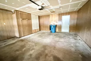 1015 Bryan St, Jacksonville, TX 75766 - Photo 14