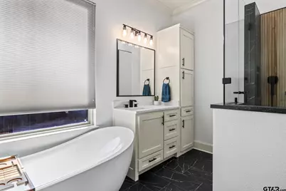 2017 Hollystone, Tyler, TX 75703 - Photo 24