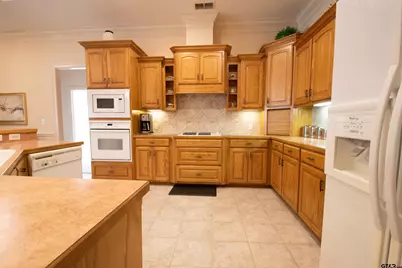 402 Prince Charles, Whitehouse, TX 75791 - Photo 12