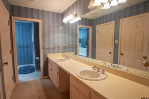 5900 Stoneleigh Dr, Tyler, TX 75703 - Photo 18